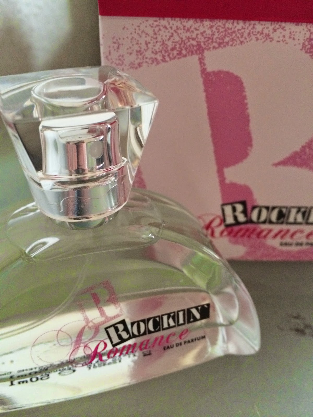 *Werbung* LR Rockin' Romance Eau de Parfum Test 1